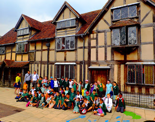 English School Children Shakespeare's Birthplace Stratford Upon Avon Great Britain England