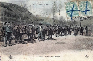 CPA Auvergne, Auvergnats et Auvergnates