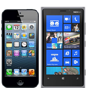 perbandingan iphone 5 vs nokia lumia 920, daftar hp canggih terbaru 2013, iphone sama lumia bagusan mana?