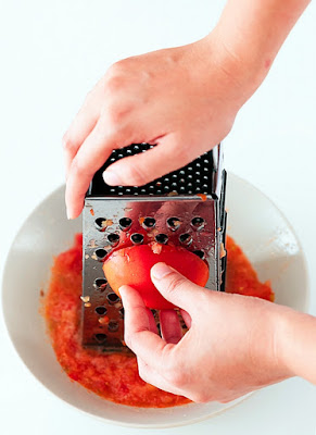 grated tomato