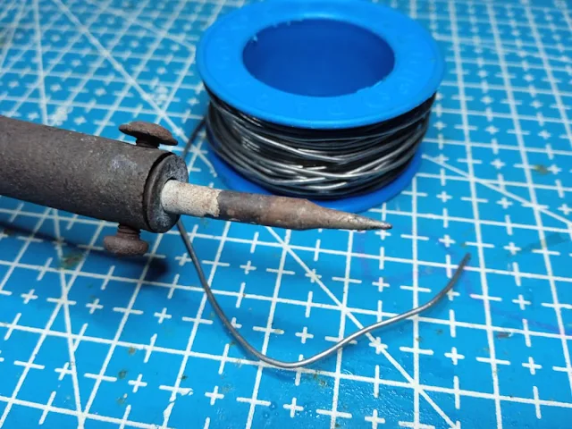 Cara Sederhana Membersihkan Mata Solder Yang Kotor