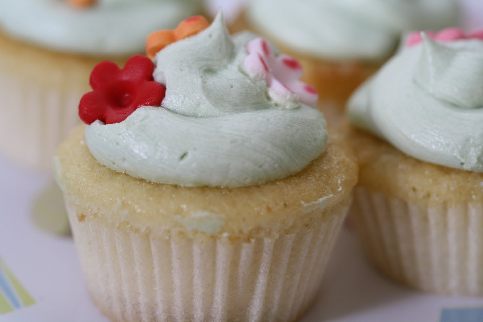 Recipe For Vanilla Cupcakes From Scratch