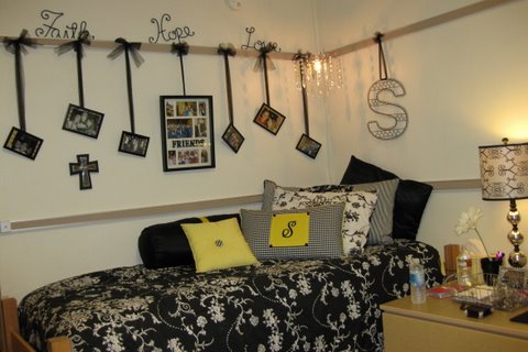 Dorm Room Decorating Ideas: College Dorm Room