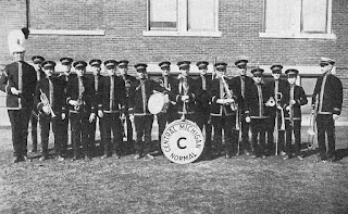 Group photo of the 20 or so marching band members in 1923