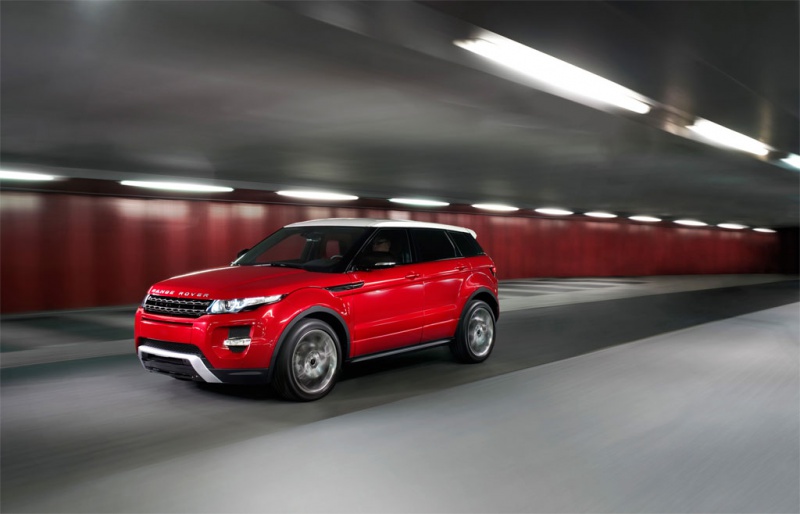 Range Rover Evoque 5Doors While the 3door version appeared on the Land 