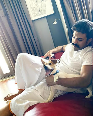 Super-Chilled-Sunday-With-Ram-Charan-Andhra-Talkies