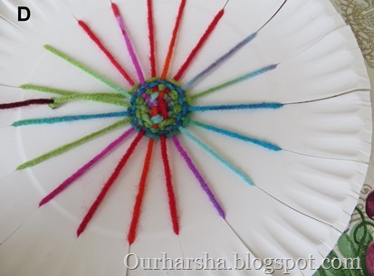 Paper Plate Weaving (4)