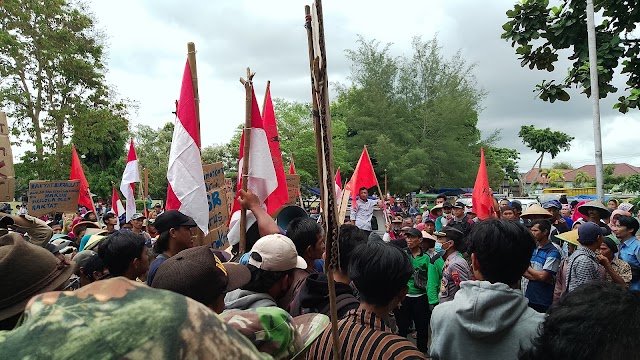  PERPAG Lakukan Aksi Unjuk Rasa Tolak Perpanjangan HGB PT Semen Gombong