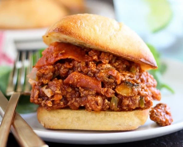 PIZZA SLOPPY JOES ON GARLIC BREAD ROLLS RECIPES