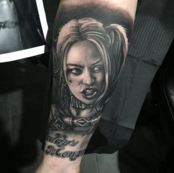 vemos tatuajes de harley quinn