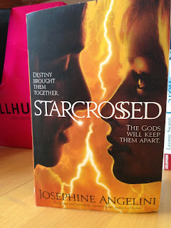 "Starcrossed" von Josephine Angelini