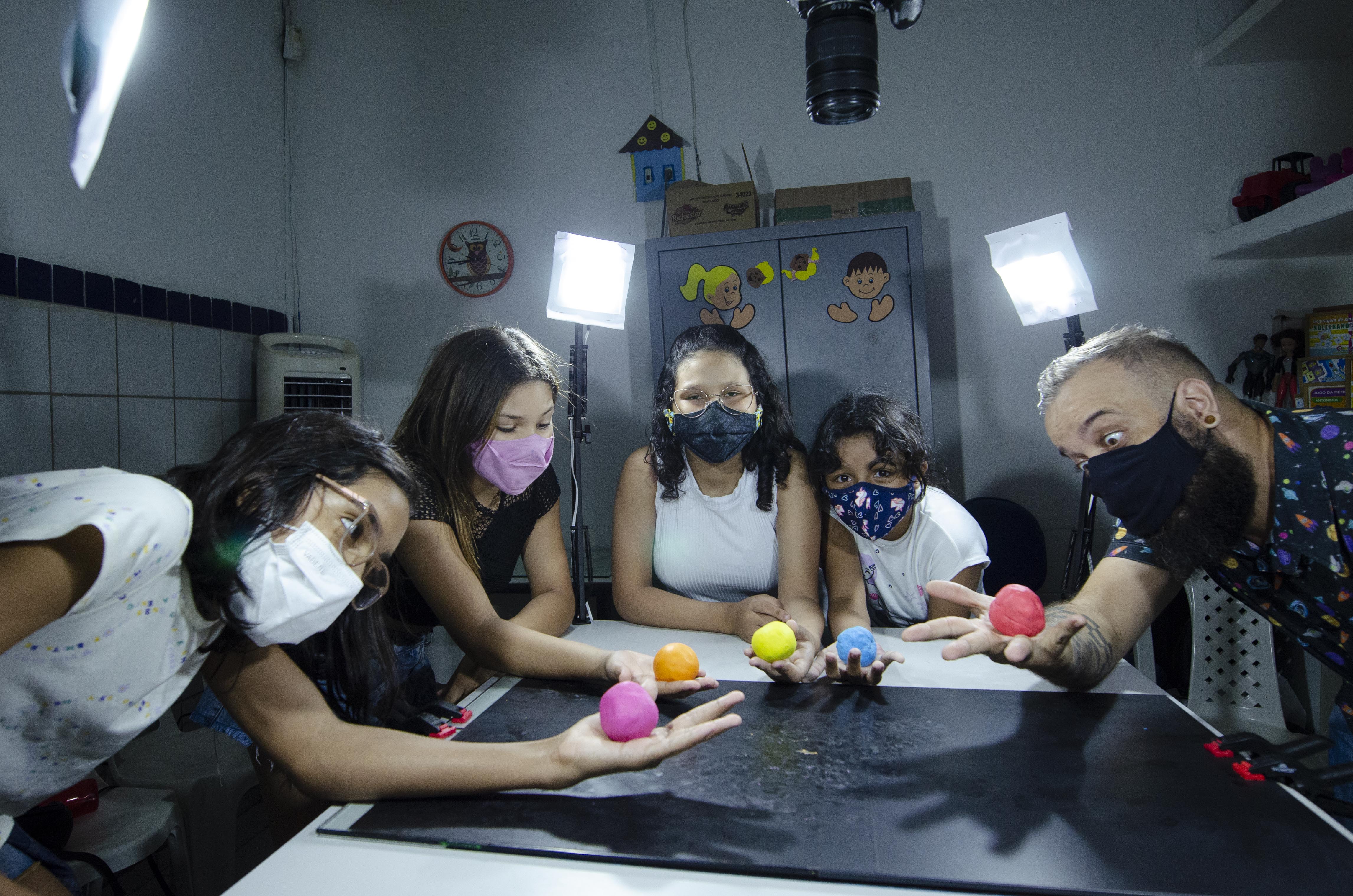 Jogo Educativo Aprendendo as Horas Pais e Filhos - Doce Lar Braga