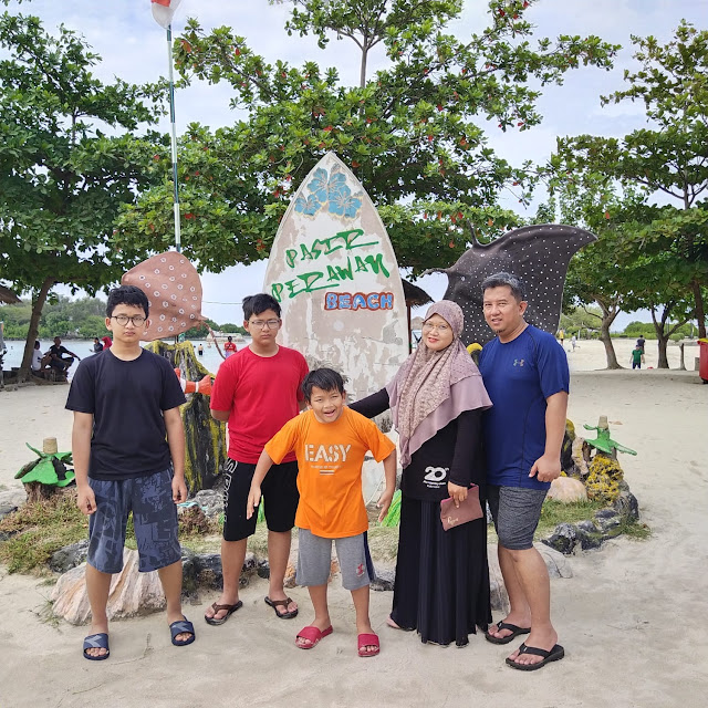 Pantai Pasir Perawan