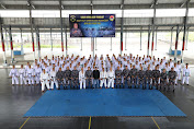 Taruna AAL Tingkat IV Surabaya Ikuti Ujian Karate Kenaikan Sabuk
