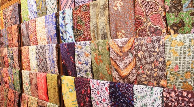 Faimformasi blog: Daerah Penghasil Batik Keren di Indonesia