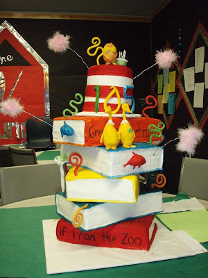 Seuss Birthday Cake on Check Out The Sneetches    Hee Hee