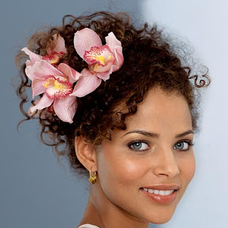 Hairstyles with Flowers - Women Hairstyle Ideas