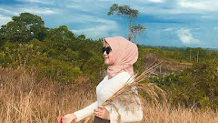 Hijab Girl Pic