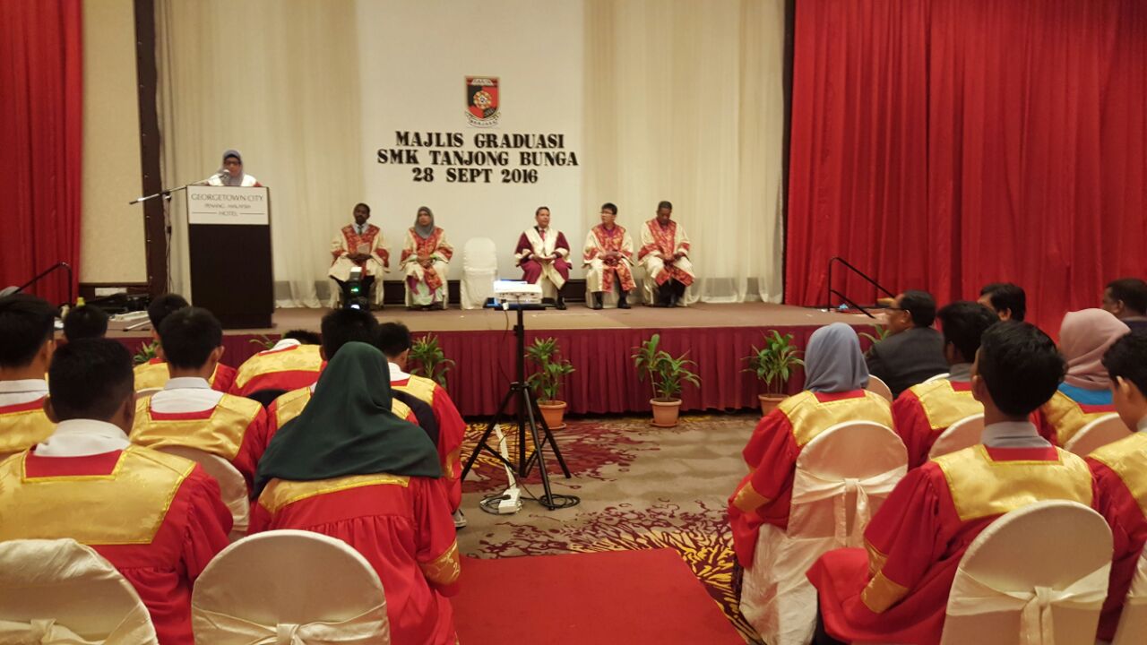 SMK TANJONG BUNGA: MAJLIS GRADUASI SMK TANJONG BUNGA 2016