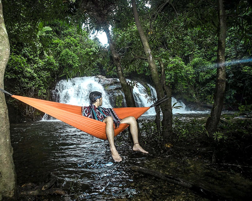 Air terjun Cahai Sebelas Melawi