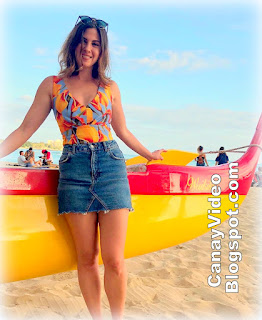 Canay Com Melis Babadağ Bikini Foto 2019