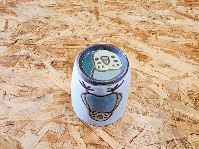 陶房呑器 セキセイインコフリーカップ（底）