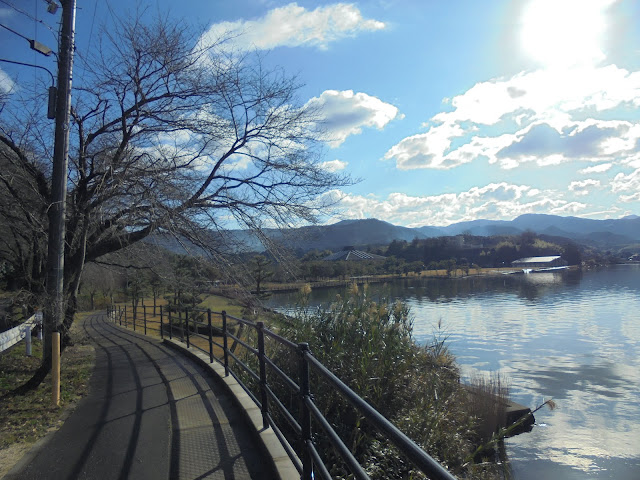 東郷湖羽合臨海公園あやめ池公園へ向かいます