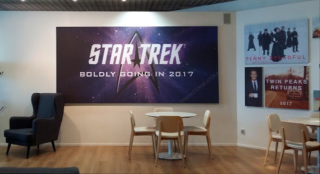 Teaser Poster for Star Trek 2017