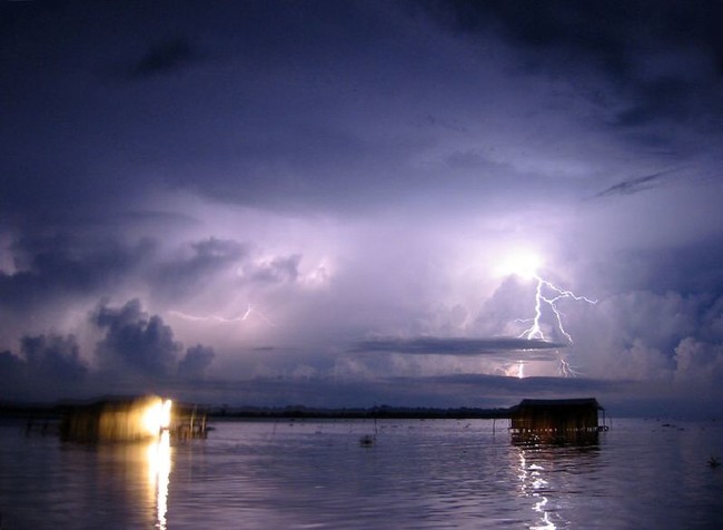 This relatively small area is frequently lit by strong flashes of lightning. It may also be the world's largest single generator of tropospheric ozone. - There's A Special Spot In Venezuela Where It Almost Never Stops Lightning