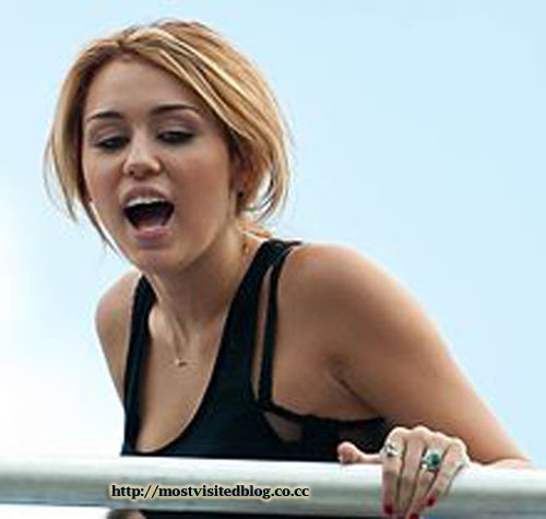 Miley Cyrus Pictures and Hairstyles