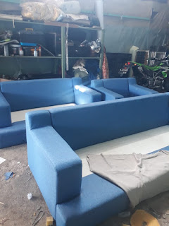 tukang service sofa bintaro