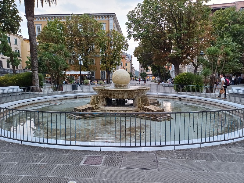 Fontana di Piazza Gramsci a Carrara