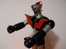 maqueta a escala del Mazinger Z