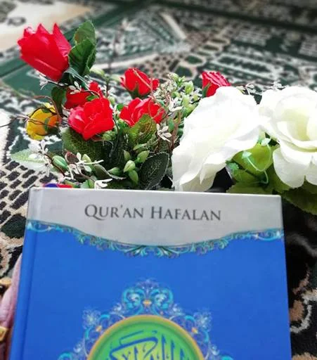 Kumpulan Pantun Tentang Al-Quran