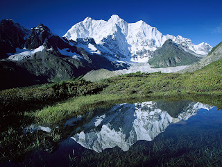 Mountains-ice-sky