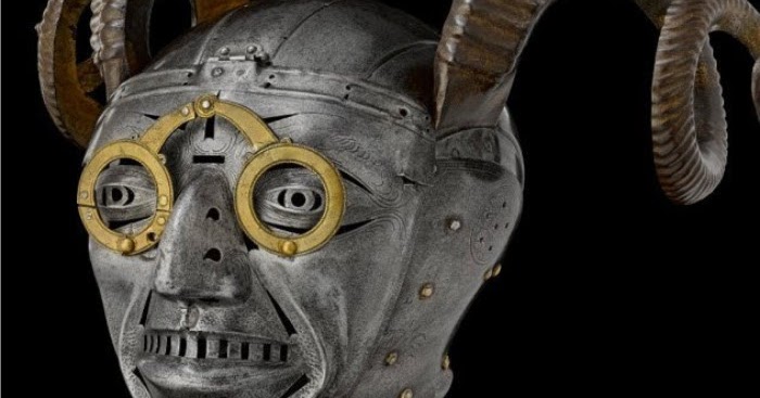 Helm Perang Kuno Paling Unik Di Dunia Berita Aneh Dan Unik Terbaru