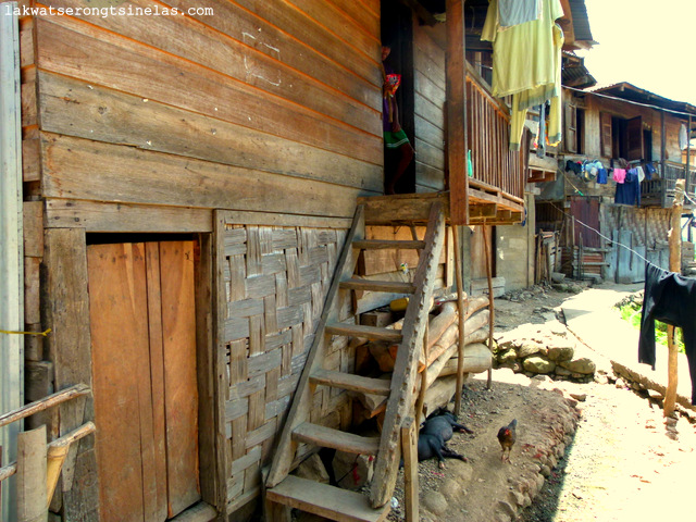 MABILONG LUBUAGAN WEAVERS VILLAGE