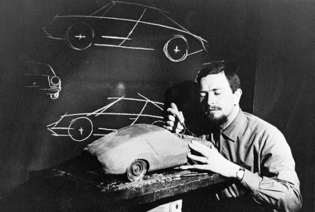 Ferdinand Alexander Porsche al lavoro sul progetto 901