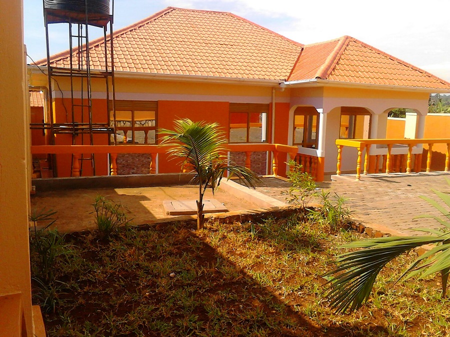 HOUSES FOR SALE KAMPALA UGANDA HOUSE FOR SALE MATUGGA 