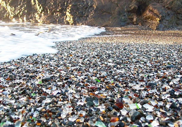 artikel-populer.blogspot.com - Foto Pantai Kaca Yang Indah Di Kalifornia