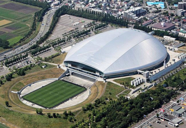 5 Stadion Terbesar Di Dunia Dengan Teknologi Tercanggih