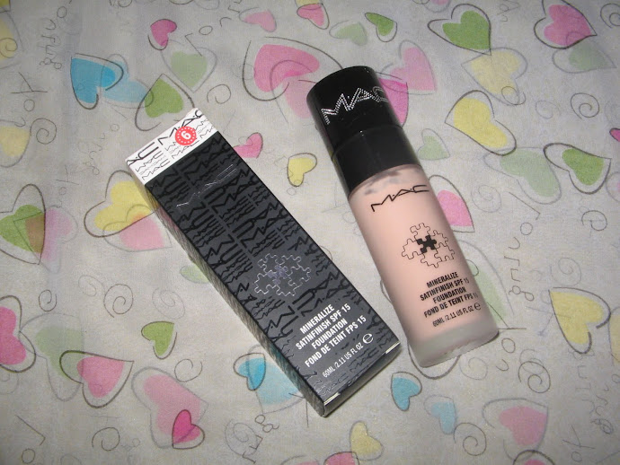 MAC SPF 15 FOUNDATION NEW