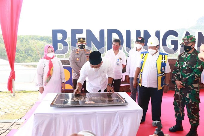 KAPOLRES P0NOROGO MENGHADIRI ACARA PELAKSANAAN PENGISIAN AWAL WADUK BENDUNGAN BENDO KEC. SAWOO KAB. PONOROGO