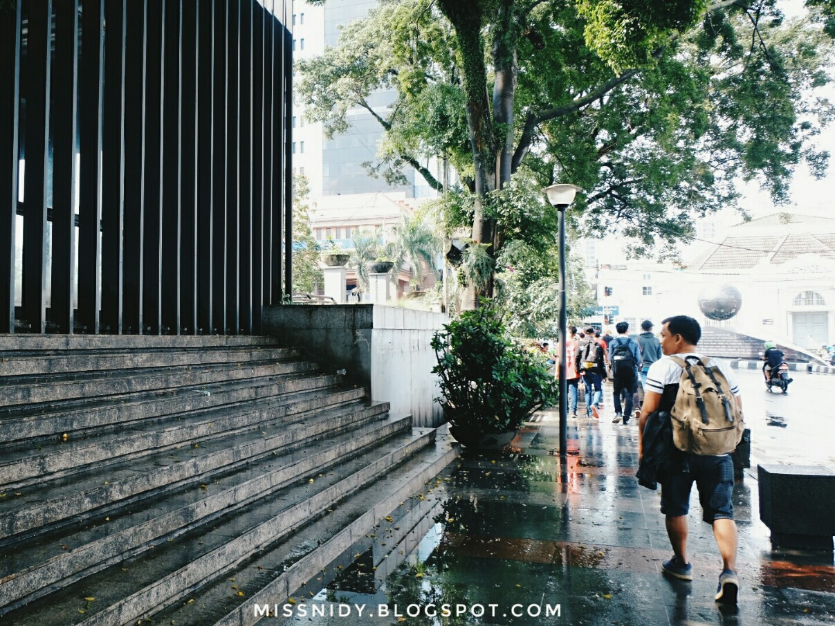 jalan-jalan ke masjid raya bandung