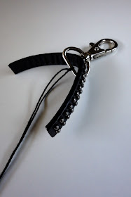 upcycle broken belt, recycle, blah to TADA!, crafts, black belt, bag charm, beads, tassel