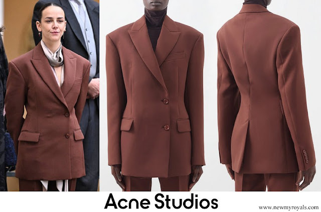 Pauline Ducruet wore ACNE STUDIOS Jaiba double-breasted crepe suit jacket