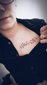 33 Minimalist Simple Line Art Chest Tattoo Designs For Men & Women