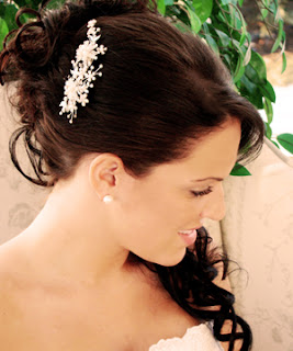 wedding hair combs with feathers