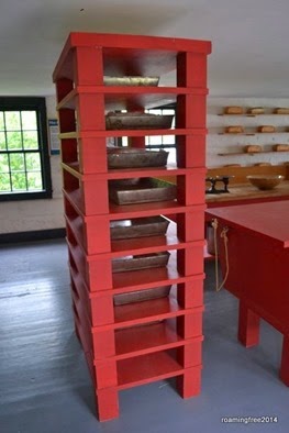 Bread rising shelves -- just like Subway!