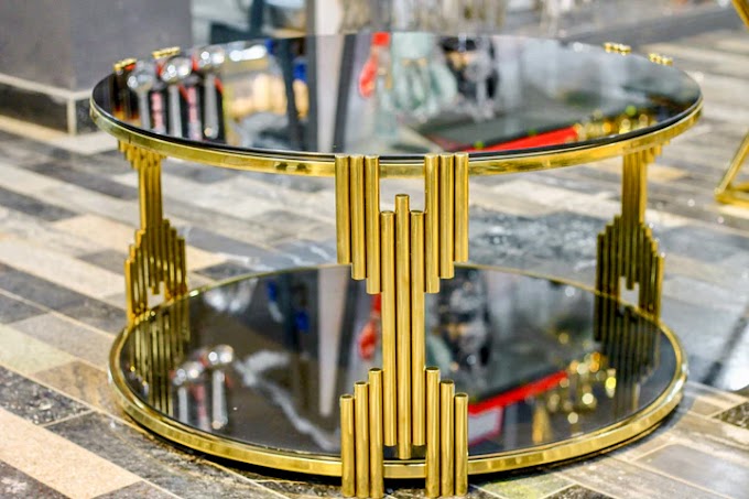 HOLLOW DEISGN CENTER TABLE